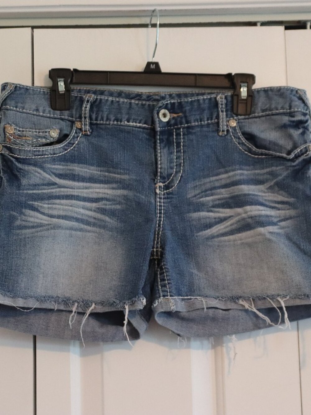 Maurices Blue Distressed Denim Short Frayed Hem 5 Pocket Junior Size 13/14